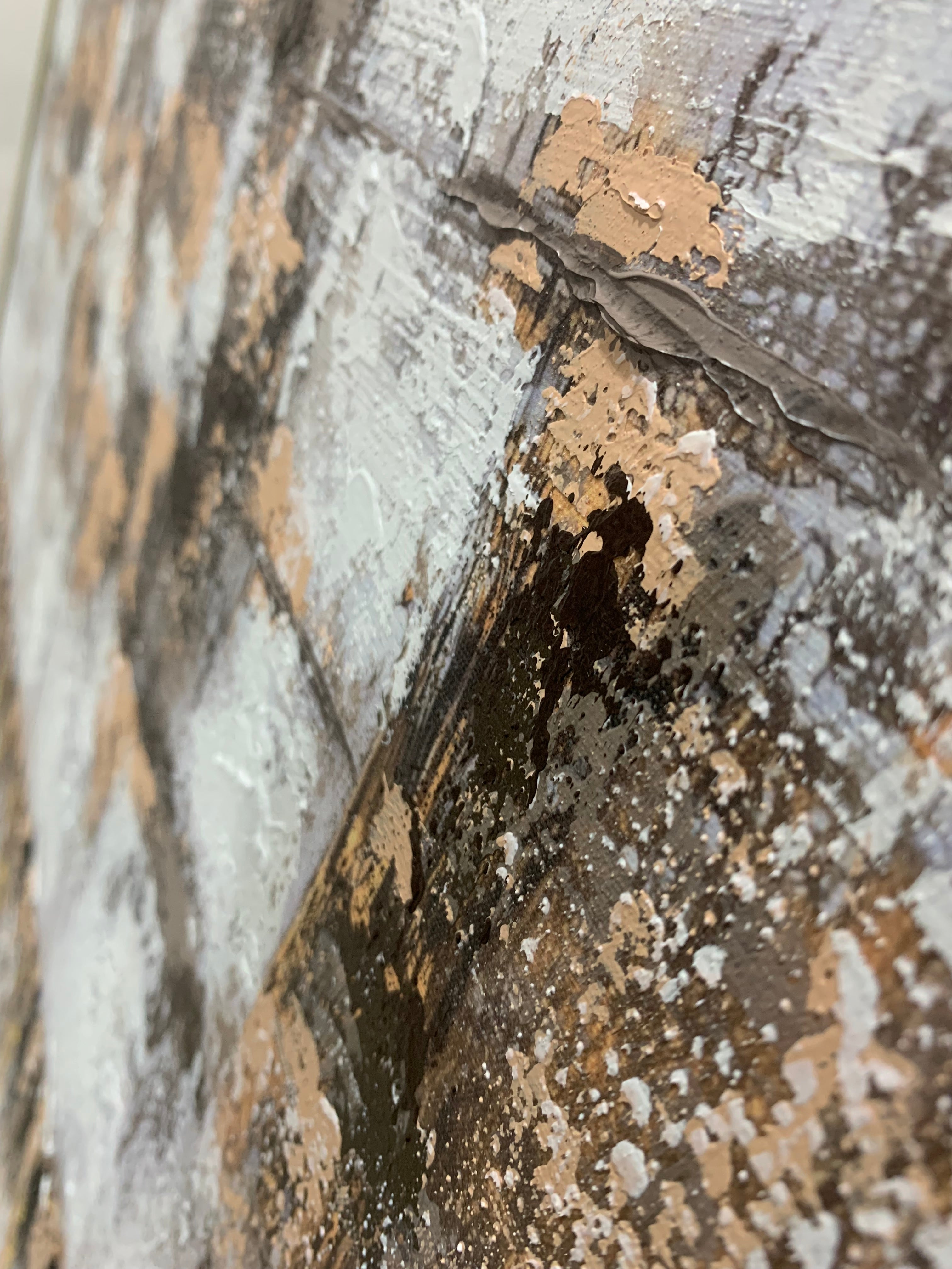 Close-up of Lehava Art Ash & Gold Kosel vertical sculpture in ash and peach tones, showcasing intricate design and craftsmanship.
